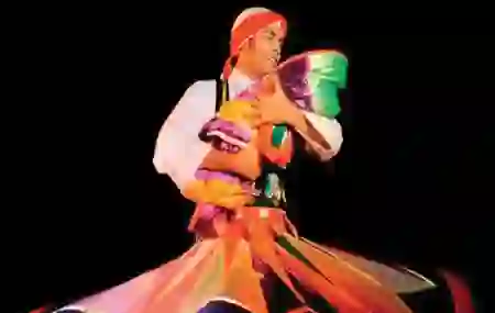 Al Tannoura Egyptian Dance Troupe Cairo